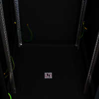 19&quot;-Serverschrank/Netzwerkschrank RMA von TRITON - 15 HE - BxT 600 x 600 mm - schwarz