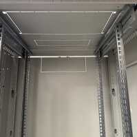 19"-Serverschrank/Netzwerkschrank RMA von TRITON - 42 HE - BxT 800x600 mm - lichtgrau