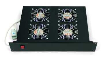 19"-Lüftereinheit - 4 Ventilatoren - 2 HE - vertikaler Luftstrom - Thermostat - 320 m³/h Luftdurchsatz - schwarz