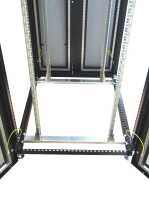 IS-1 Serverrack von SCHÄFER - perforierte, geteilte Doppeltüren - 43 HE - o. Seitenwände - 800x1200 mm - schwarz
