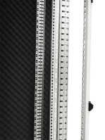 Schallgedämmter Serverschrank SCHÄFER IS-1 silenced - 43 HE - BxT 600x1000 mm - Sichttür - Vollblechtür - Sockel - 4 Silent-Ventilatoren - lichtgrau