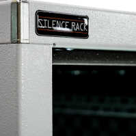 Schallgedämmter Serverschrank SILENCE RACK - 18 HE - 2 SILENT-Lüfter - 600 x 600 mm - Glastür - Vollblechtür - lichtgrau