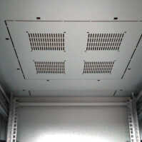 Kleiner 19"-Netzwerkschrank SZB IT - 18 HE - 600 x 600mm - Glastür - Rückwand - lichtgrau