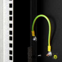 19"-Stand-/Wandschrank RESISTER aktiv - erhöhter Staubschutz IP50 - 18 HE - Glastür - BxT 600x600mm - Aktiv-Lüfter - schwarz