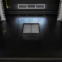 19"-Schrank RESISTER - erhöhter Staubschutz - 10 HE - Glastür - BxT 600x600mm - schwarz