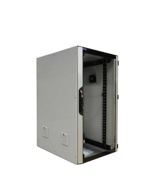 19"-Serverschrank VX IT Rack RITTAL resistered - Staub-/Wasserschutz IP54 - 3 Aktiv-Lüfter - 24 HE - BxT 800x800 mm - Sicht-/Vollblechtür - lichtgrau