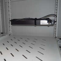 19"-Serverschrank SRK von IT-BUDGET - Komplettset - 42 HE - BxT 800x1000 mm - Sicht-/Vollblechtür - 4 Aktiv-Lüfter - montiert - lichtgrau