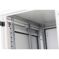 19"-Serverschrank RIE von TRITON mit Cosmotec/STULZ Kühlgerät - Kühlleistung 300 - 5600 W - 27 HE - BxT 600 x 1000 mm - Sichttür - RückWand - lichtgrau