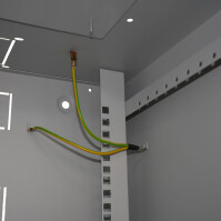 19"-Wand-Netzwerkschrank RESISTER aktiv - erhöhter Staubschutz - 12 HE - 600 mm Tiefe - Vollblechtür - Lüfter - lichtgrau