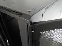 19"-Serverschrank SRK von IT-BUDGET - Komplettset - 42 HE - BxT 800x1000 mm - perforierte Doppeltüren vo + hi - 4 Aktiv-Lüfter - montiert - schwarz