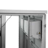 19"-Serverschrank RIE von TRITON mit REMKO Split-Kühlgerät - Kühlleistung 2600 W - Schutzgrad IP54 - 27 HE - BxT 800 x 1100 mm - Sichttür - Rücktür - lichtgrau