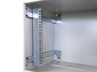 19"-Netzwerkschrank RESISTER Pro Aktiv - Schutzgrad IP54/55 - Sichttür - 7 HE - BxT 600x400 mm - Aktiv-Lüfter - Filter - lichtgrau