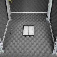 Schallgedämmter 19"-Schrank SILENCE RACK Office - 10 HE - 1 SILENT-Lüfter - BxT 600x600 mm - Vollblechtür - lichtgrau