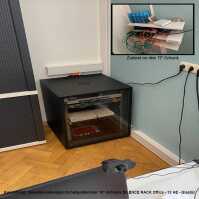 Schallgedämmter 19"-Schrank SILENCE RACK Office - 10 HE - 1 SILENT-Lüfter - BxT 600x600 mm - Glastür - lichtgrau