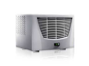Dachaufbau-Kühlgerät Blue e von RITTAL - 1100 W - 230 V 1 phasig - B H T 597 x 417 x 475 mm - Integrierte elektrische Kondensatverdunstung - Stahlblech - lichtgrau